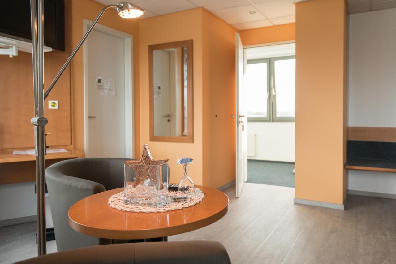 An Der A 30 Ug Hotel Bünde Buitenkant foto
